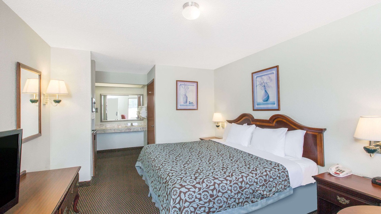 Photo of Bedroom in West Point