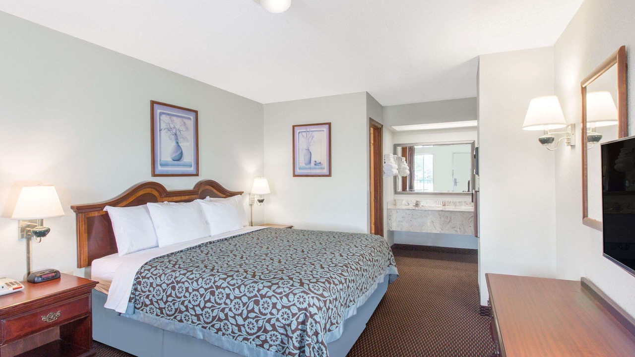 Photo of Bedroom in West Point