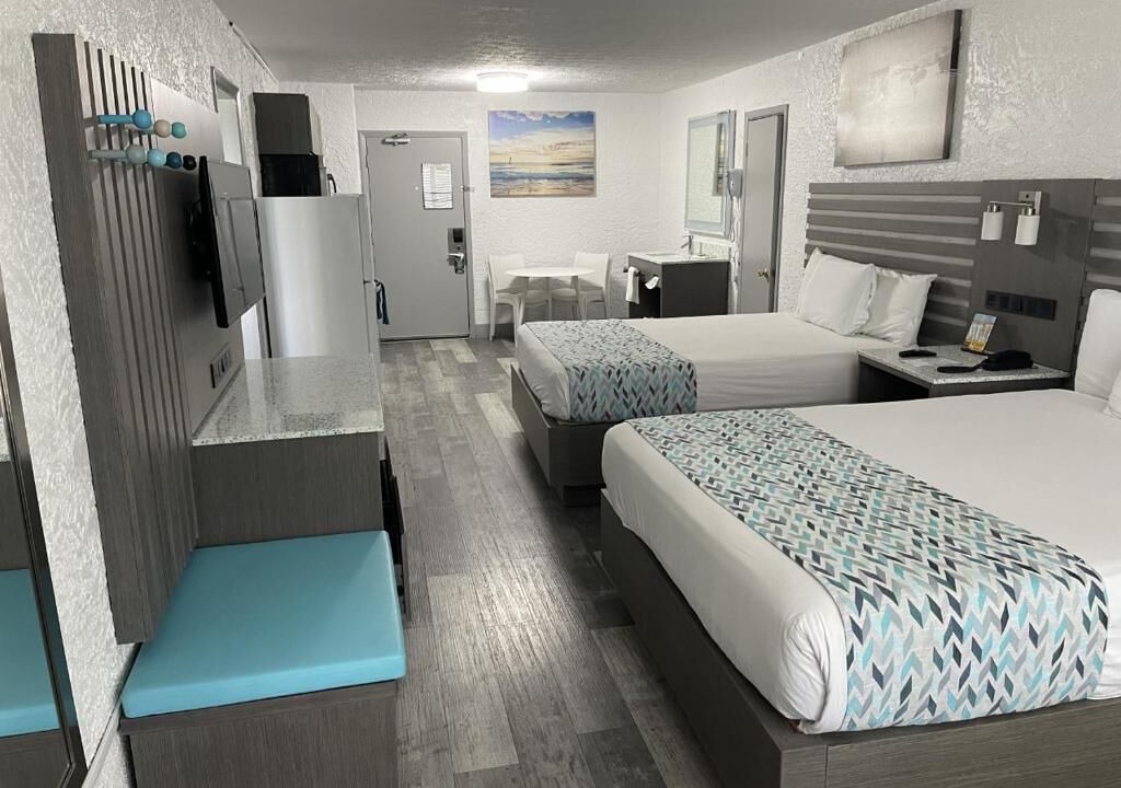 Photo of Bedroom in Bahama Beach