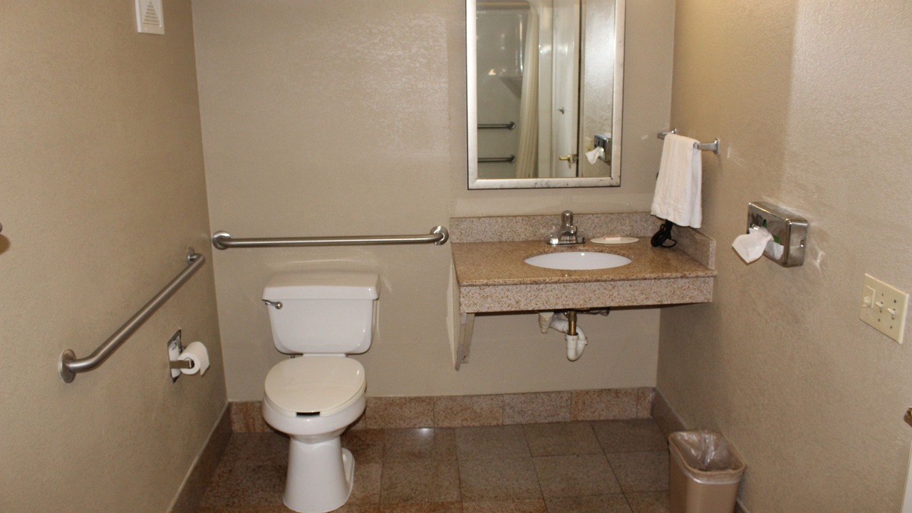 Photo of Bathroom in Tillmans Corner