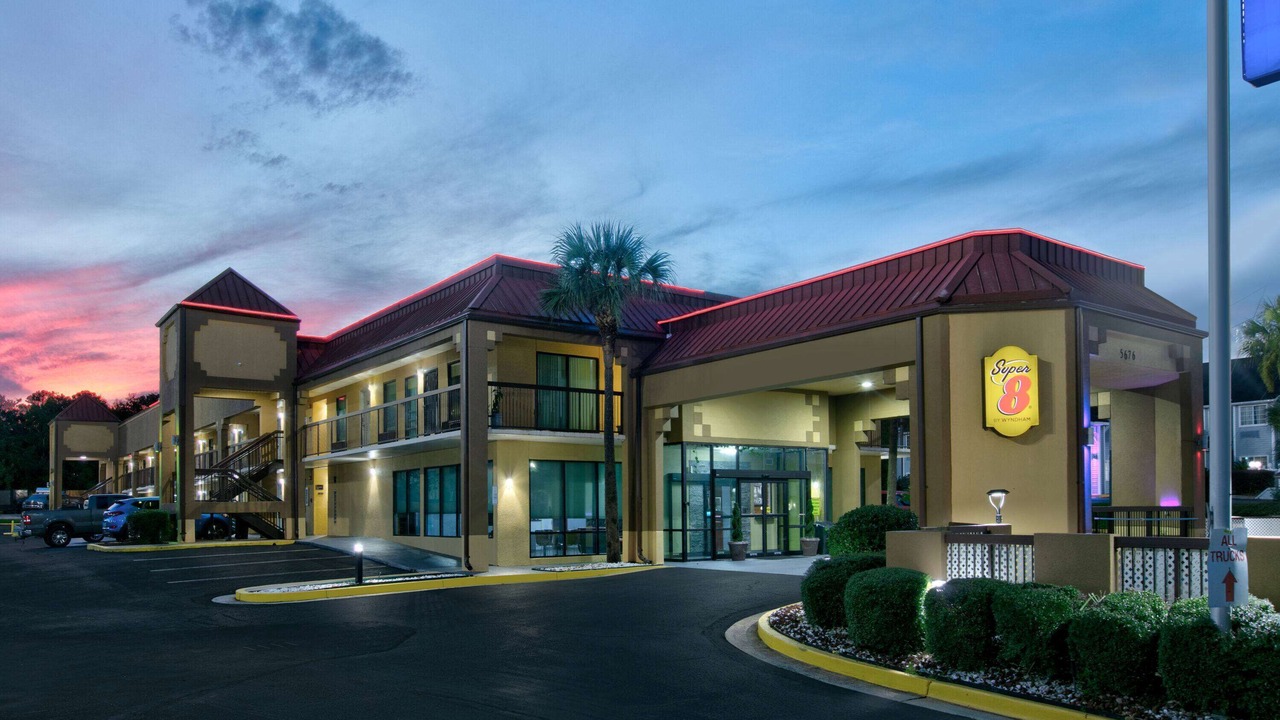 Photo of Outdoor in Tillmans Corner