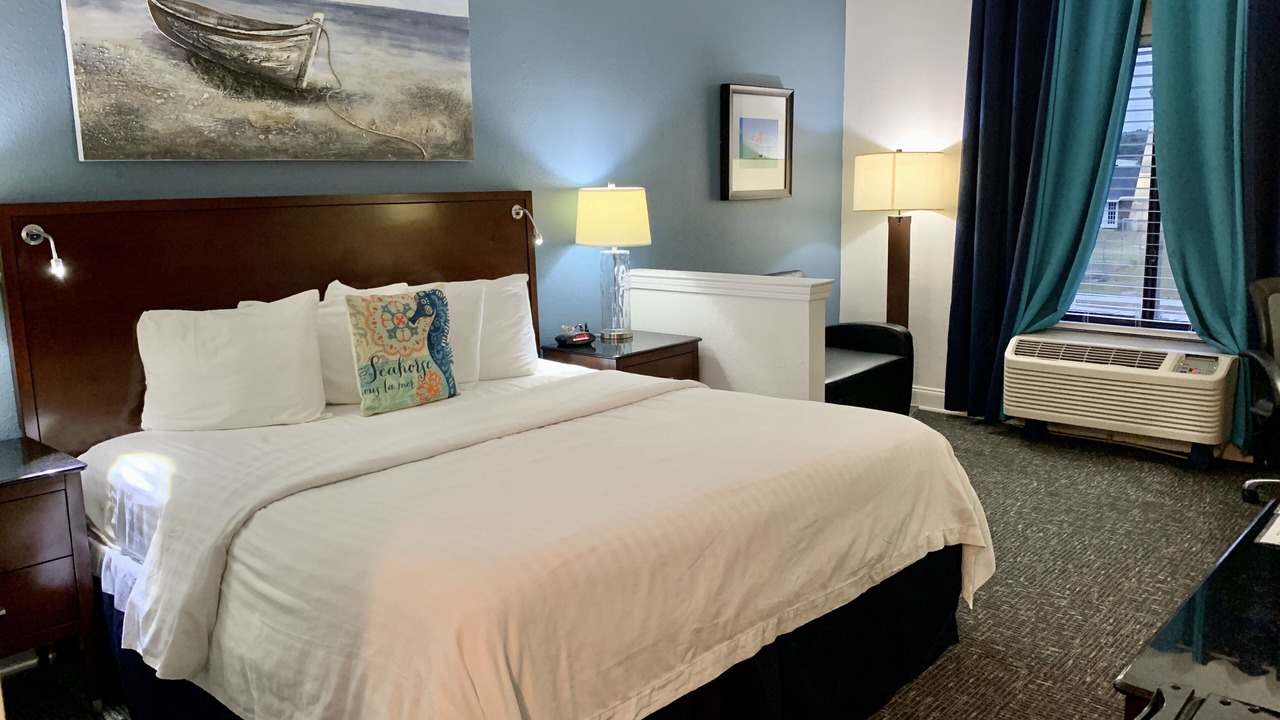 Photo of Bedroom in Northwest Pensacola