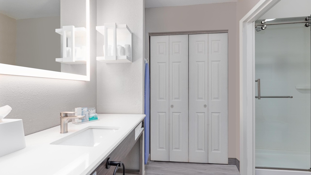 Photo of Bathroom in Deer Park