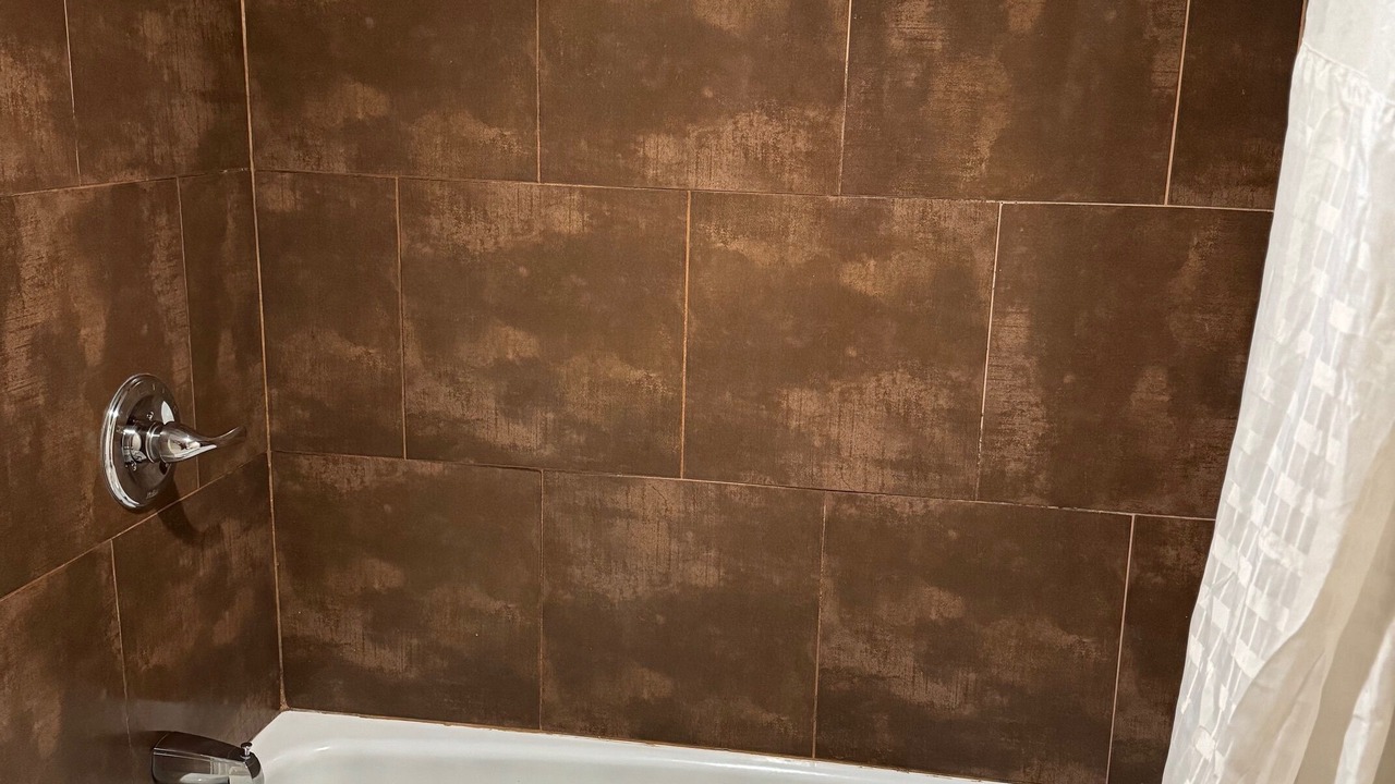Photo of Bathroom in Marshall