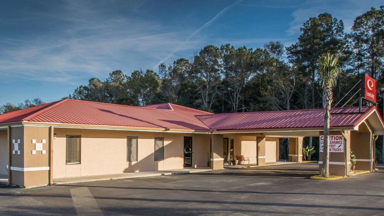 Photo of Outdoor in De Funiak Springs