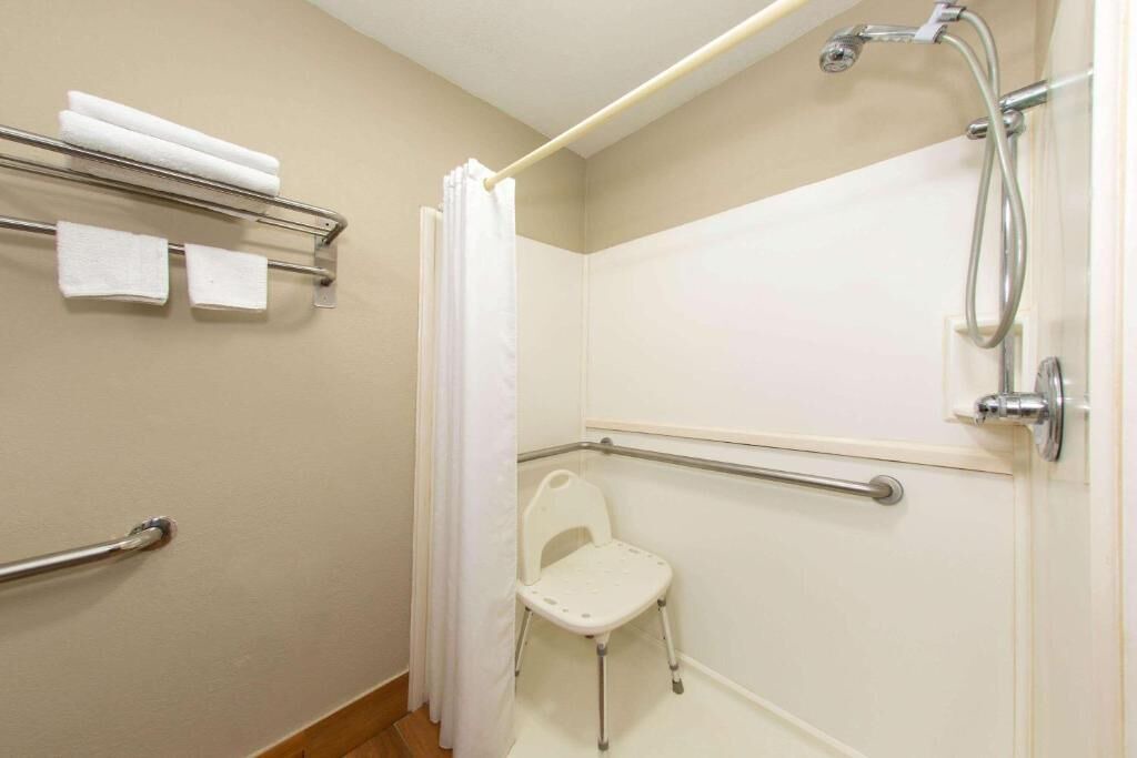 Photo of Bathroom in Northwest Pensacola
