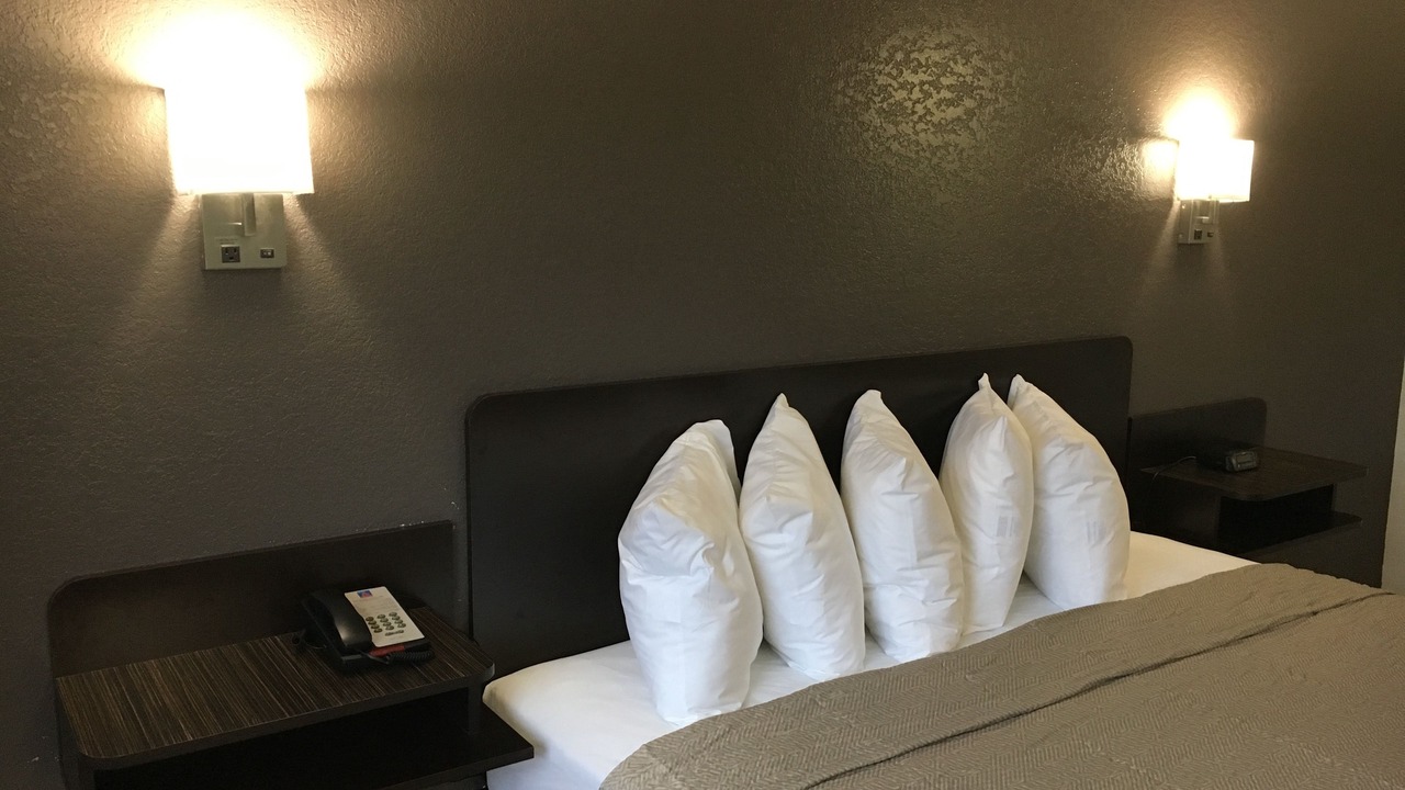 Photo of Bedroom in Brent
