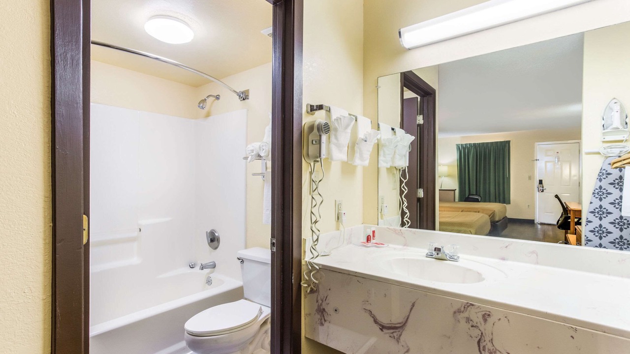 Photo of Bathroom in Clinton