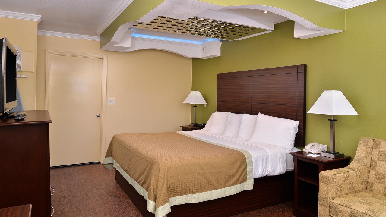 Photo of Bedroom in Winona