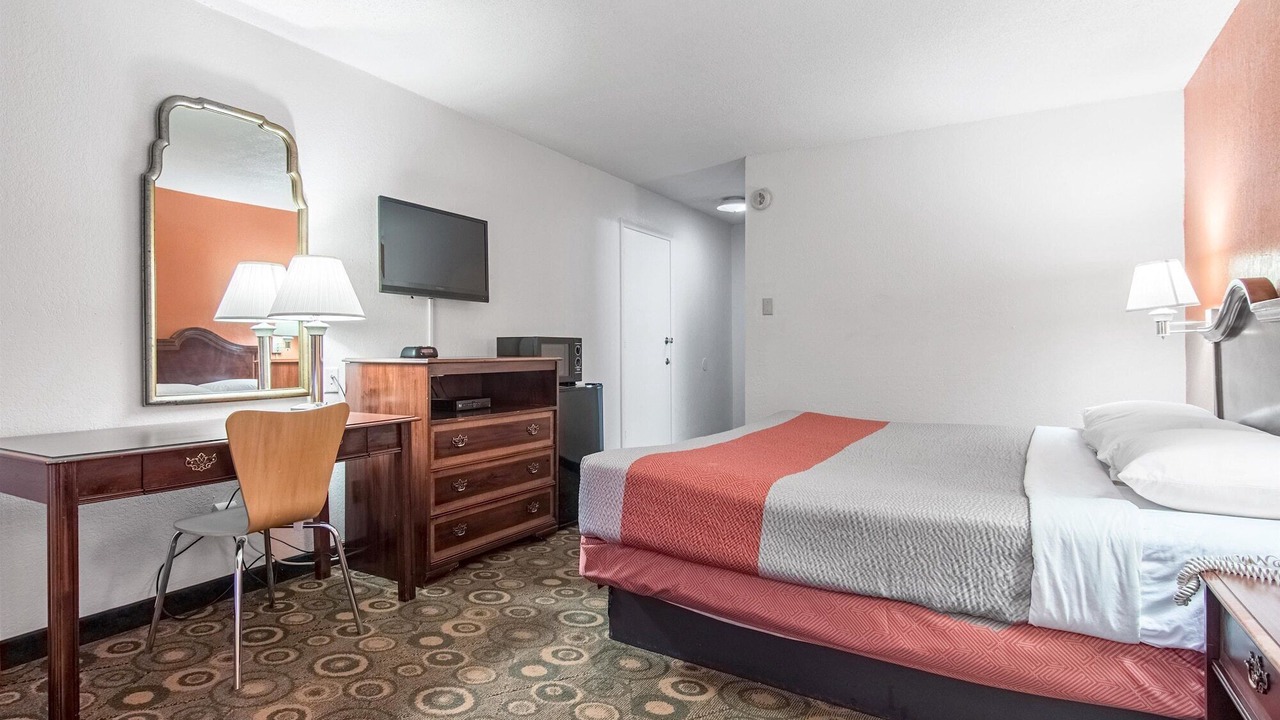 Photo of Bedroom in Hope