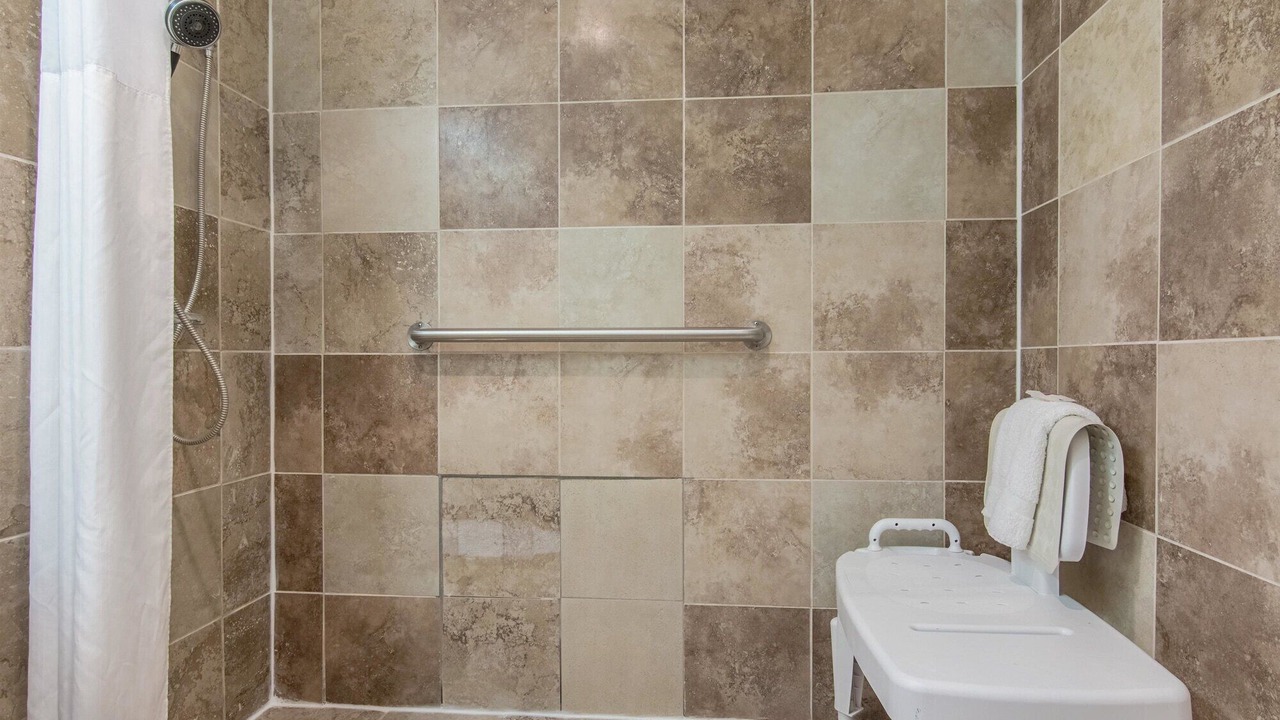 Photo of Bathroom in Hope