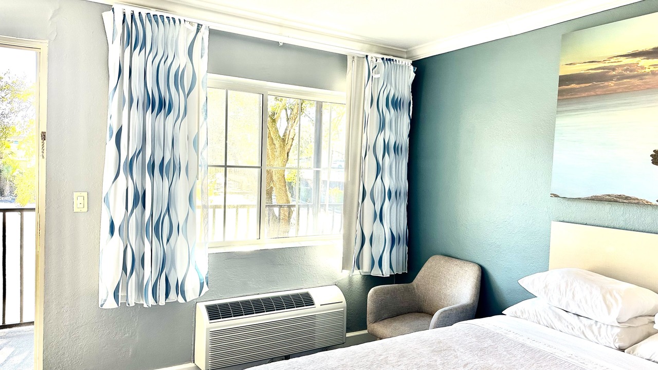 Photo of Bedroom in Downtown
