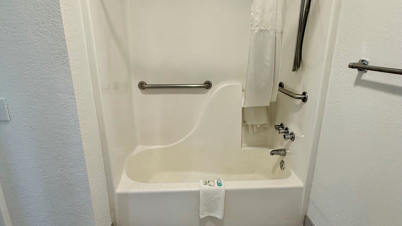 Photo of Bathroom in Niceville