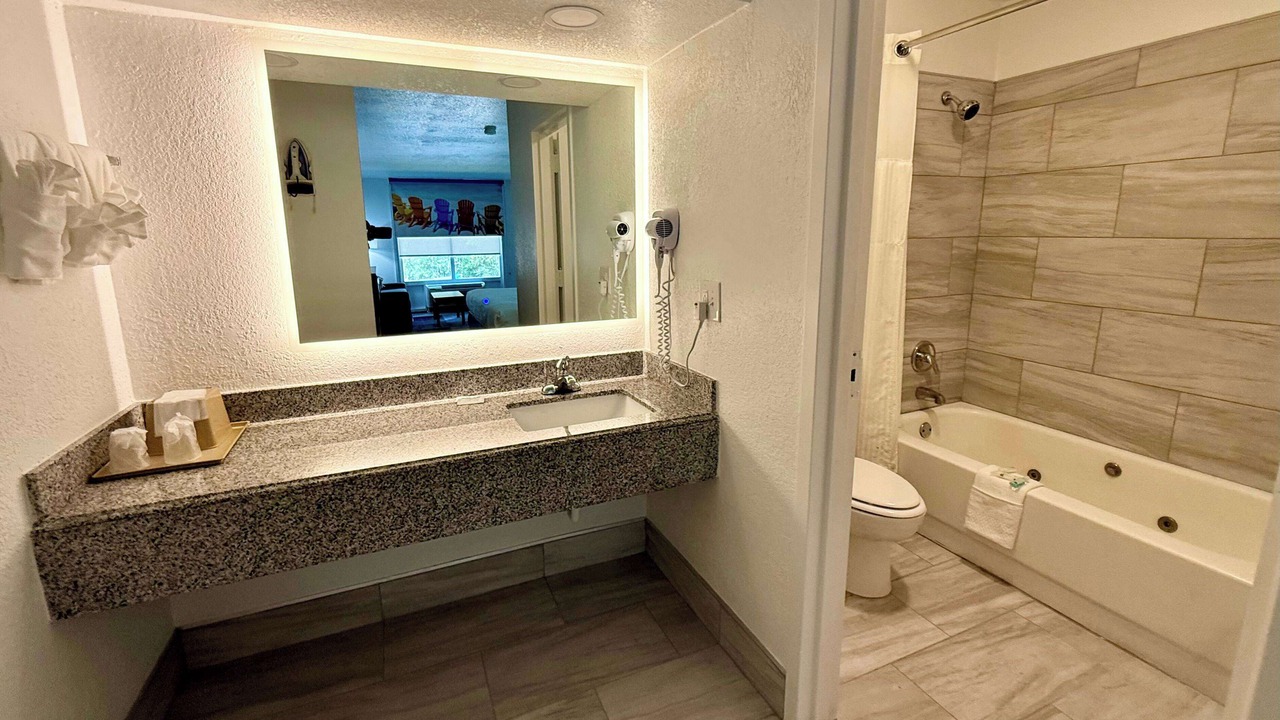 Photo of Bathroom in Niceville