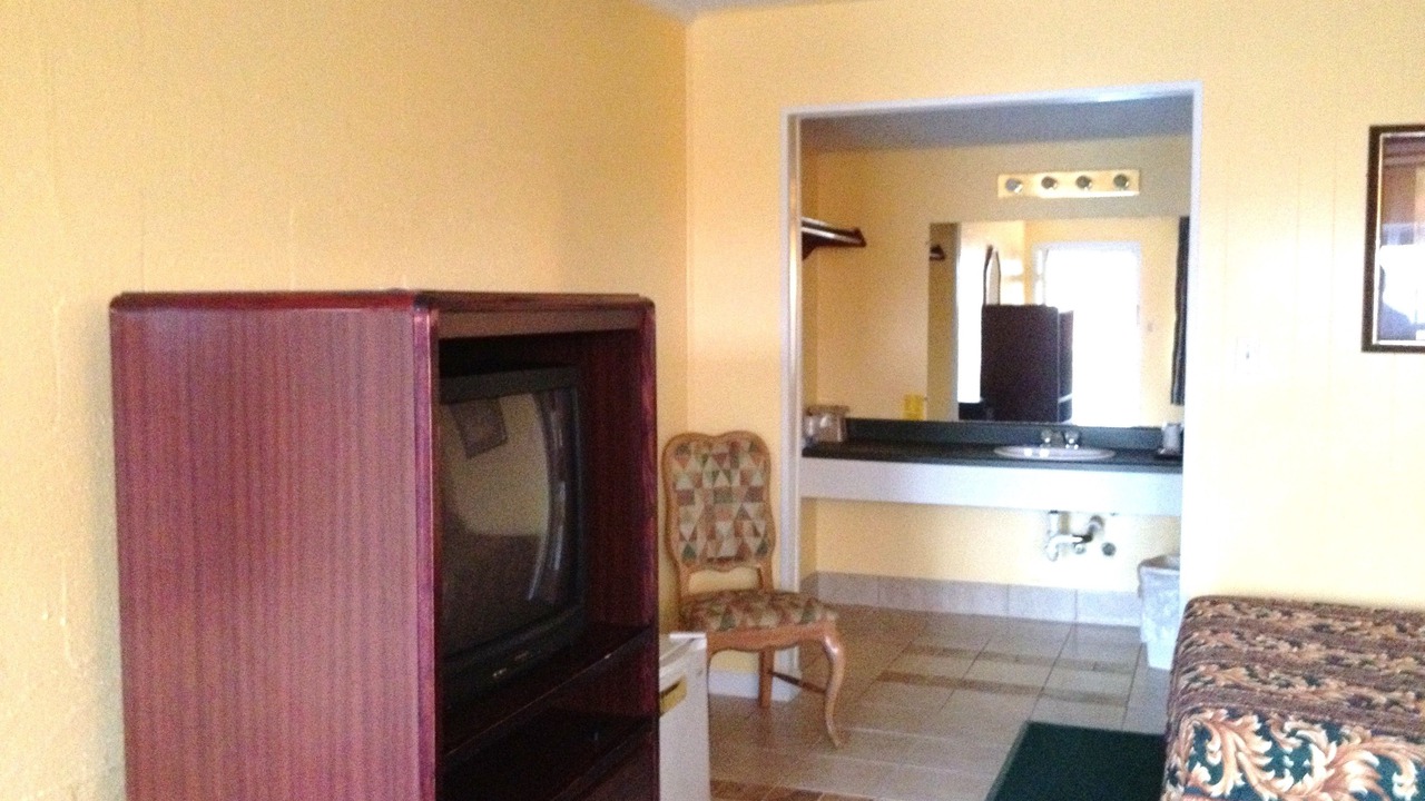 Photo of Bedroom in Hugo