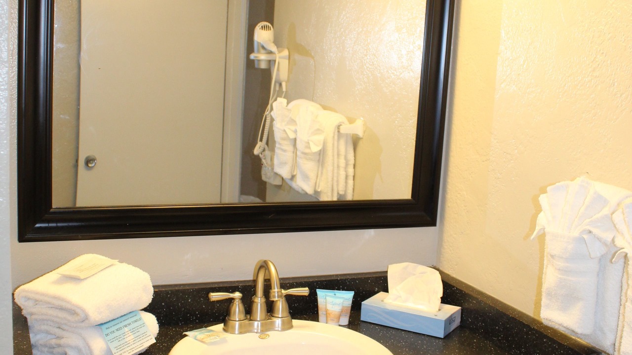 Photo of Bathroom in Seabreeze Park