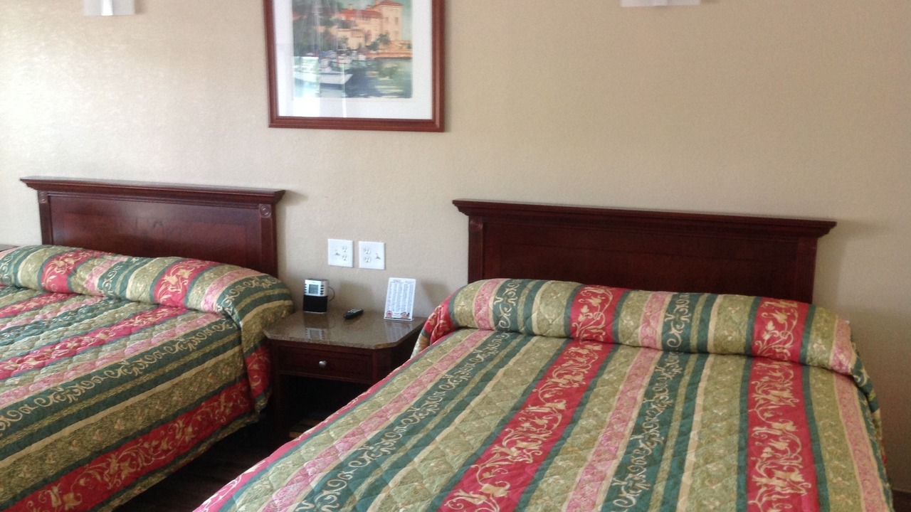 Photo of Bedroom in Bethune Grant