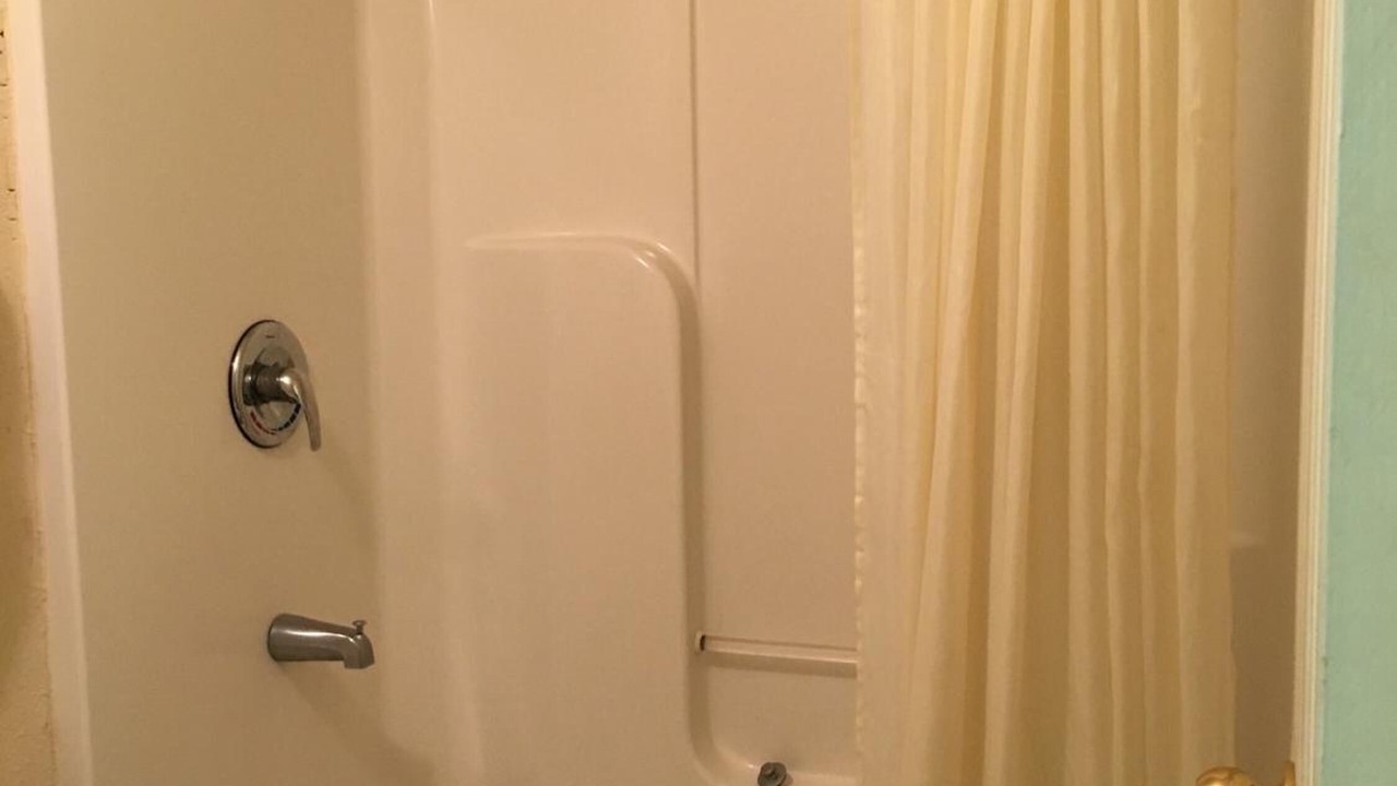 Photo of Bathroom in Pine Forest