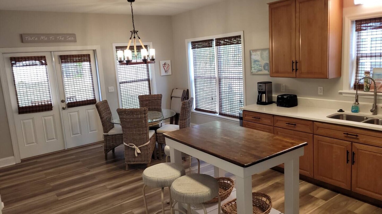 Photo of Kitchen in Lillian