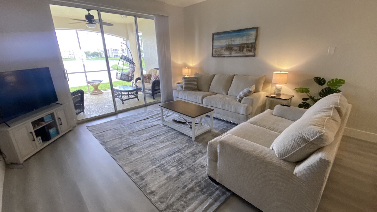 Photo of Livingroom in Tropical Cove
