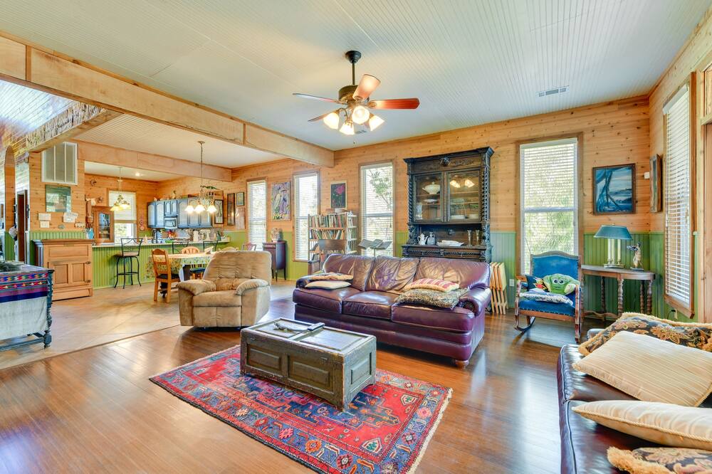 Photo of Bedroom in Slidell