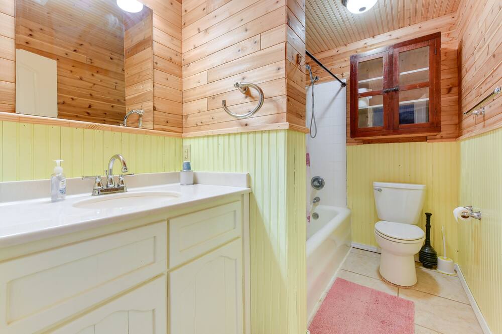 Photo of Bathroom in Slidell