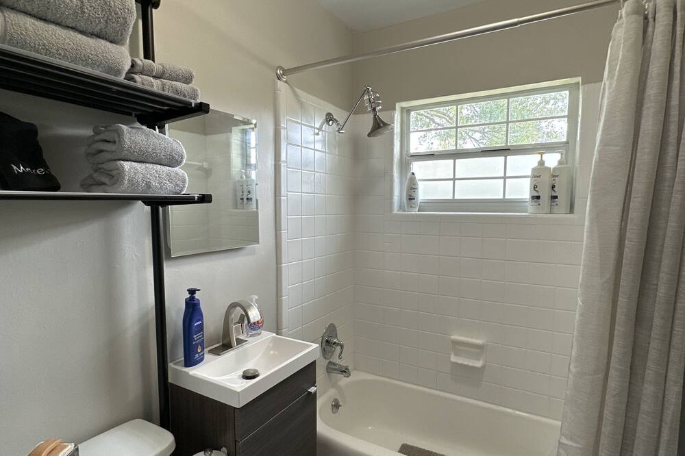Photo of Bathroom in Seminole Heights
