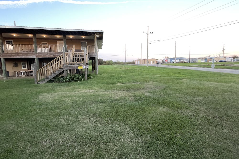 Photo of Outdoor in Buras-Triumph