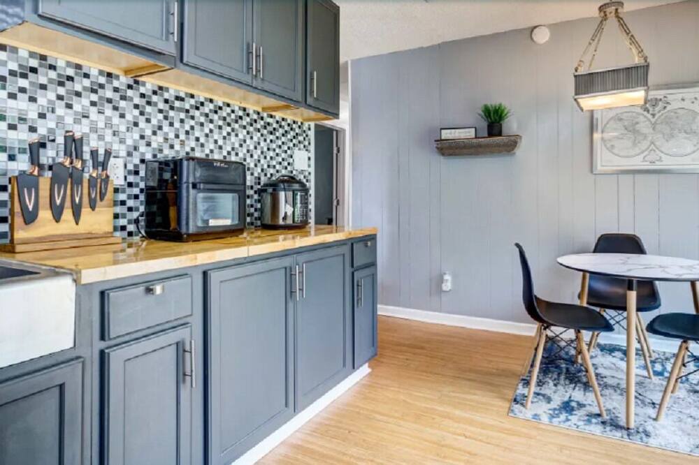 Photo of Kitchen in Theodore