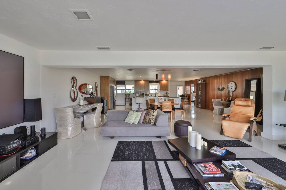 Photo of Livingroom in Tierra Verde