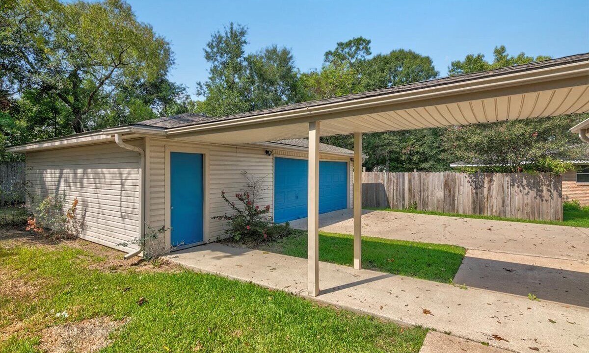 Photo of Outdoor in Lumberton
