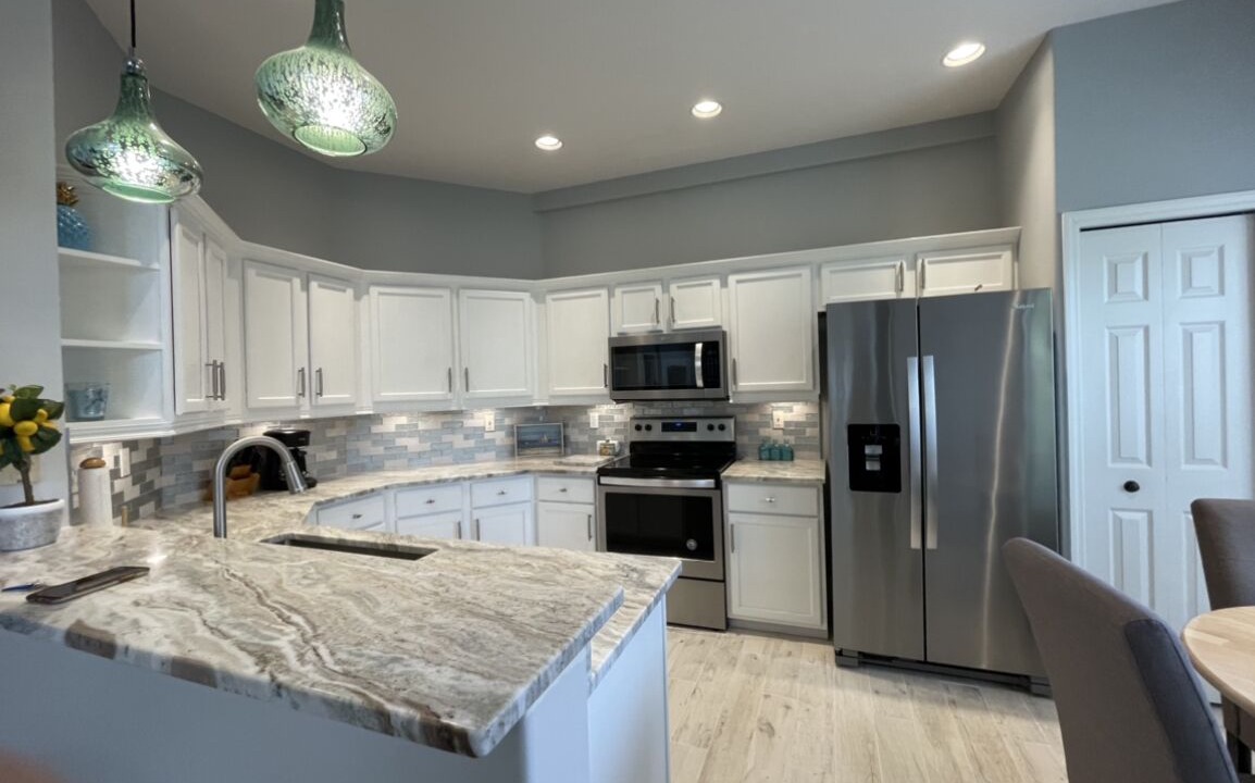 Photo of Kitchen in Tropical Cove