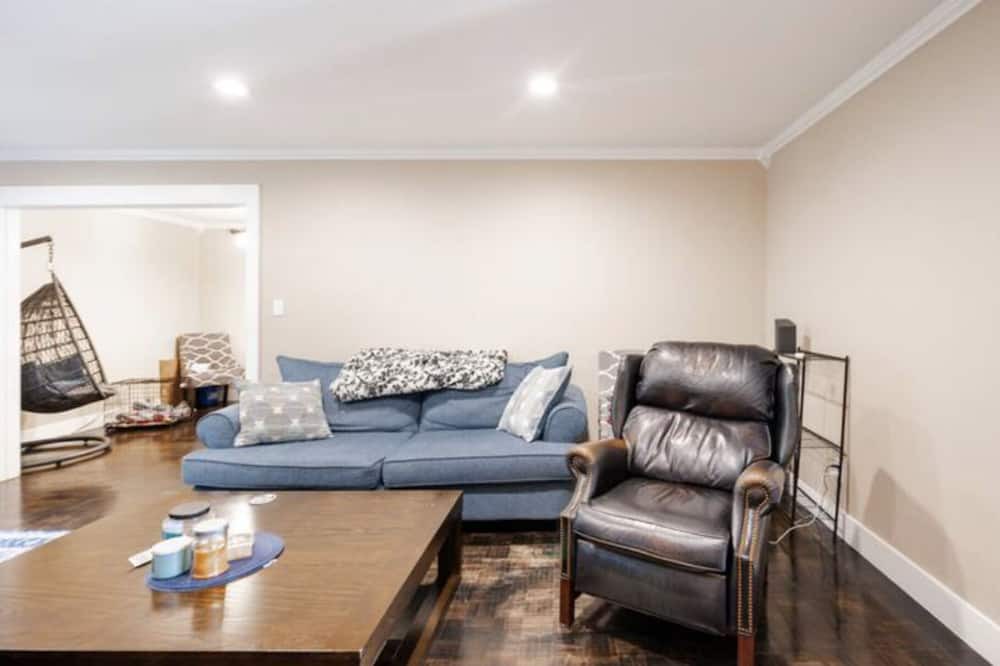 Photo of Livingroom in Ocean City