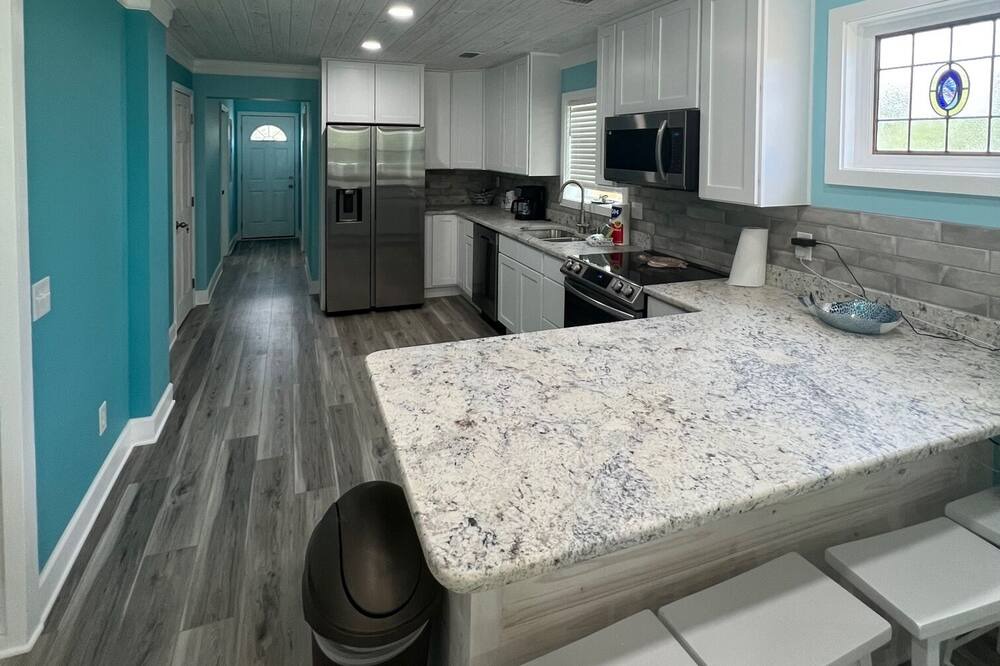 Photo of Kitchen in Lillian