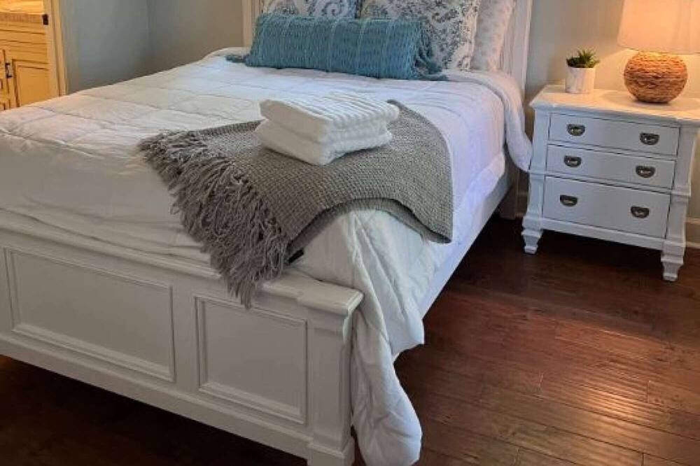 Photo of Bedroom in Harold