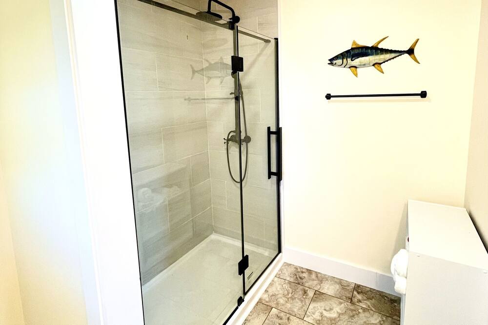 Photo of Bathroom in Crawfordville