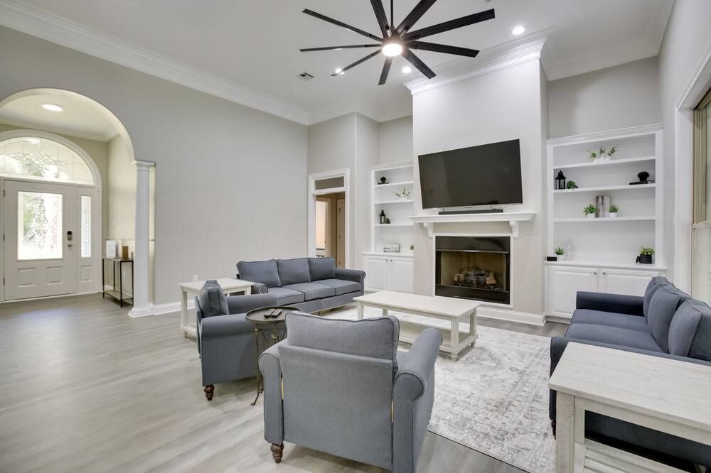 Photo of Livingroom in Robert