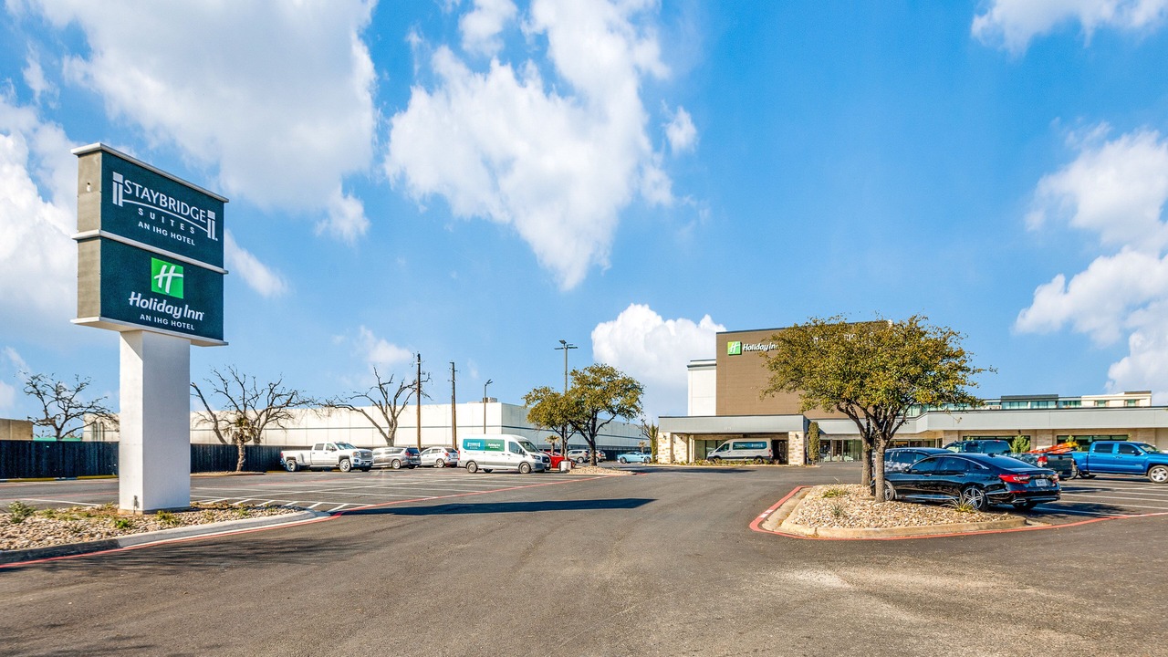 Photo of Outdoor in Dallas