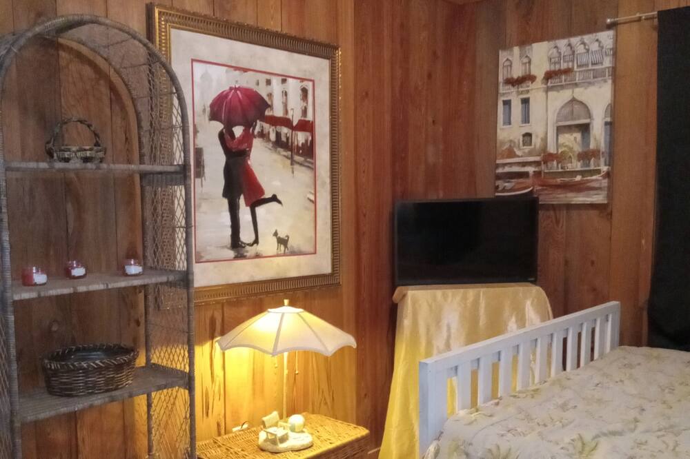 Photo of Bedroom in Eastpoint