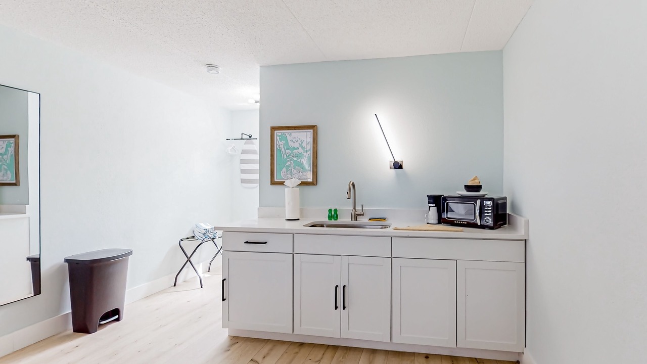 Photo of Kitchen in Isles of Capri