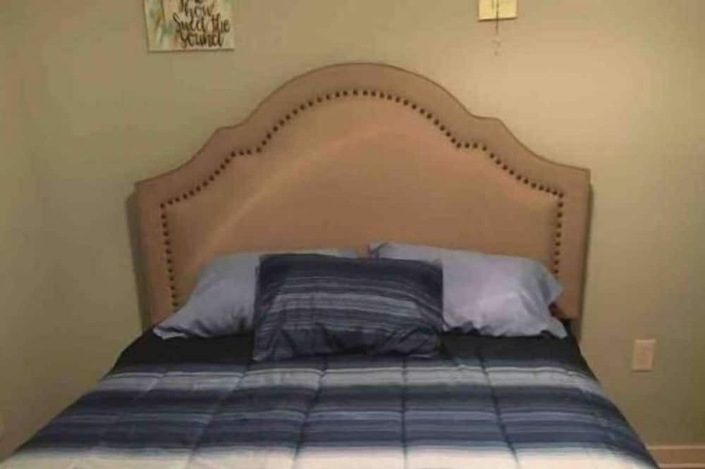 Photo of Bedroom in Delacroix