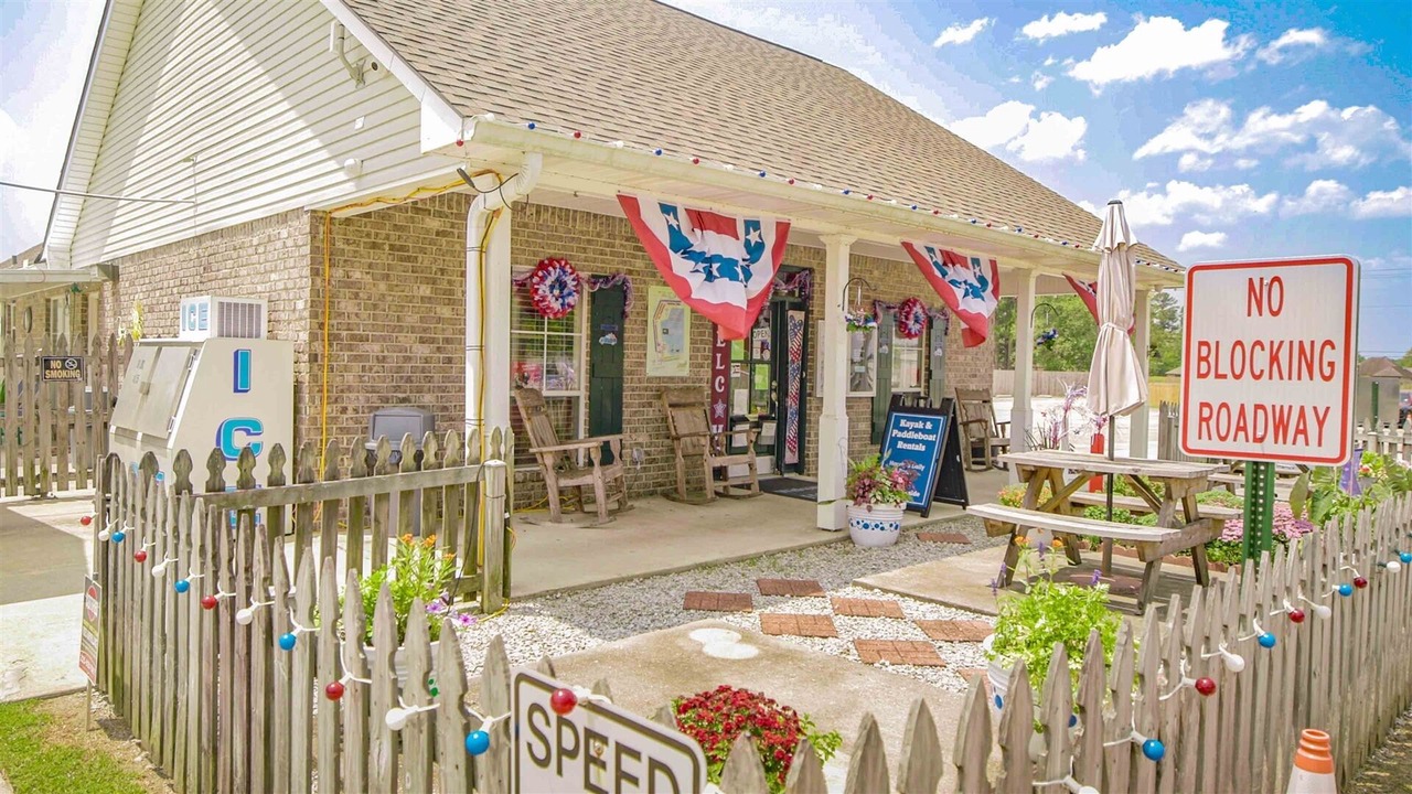 Photo of Outdoor in Pine Grove