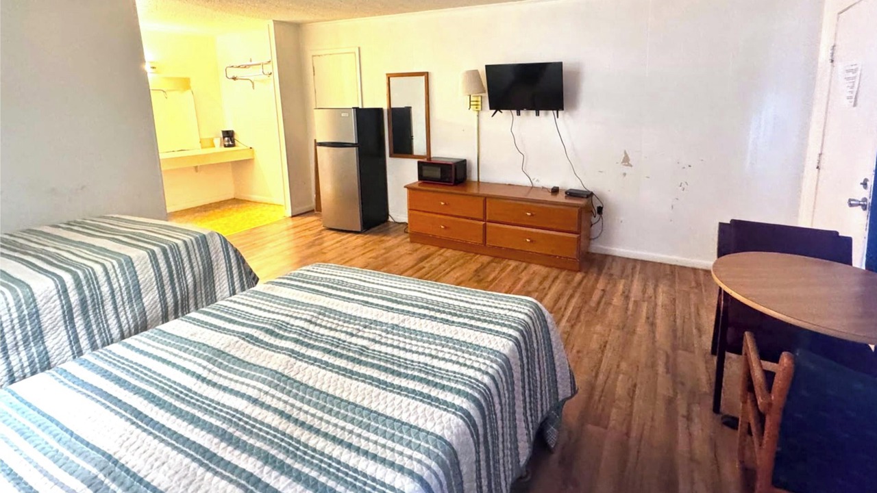 Photo of Bedroom in Lake Village