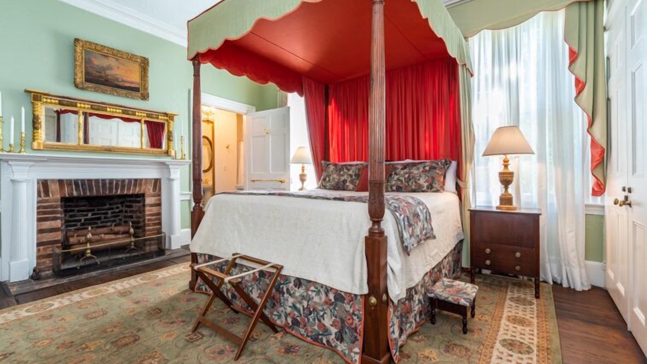 Photo of Bedroom in Natchez