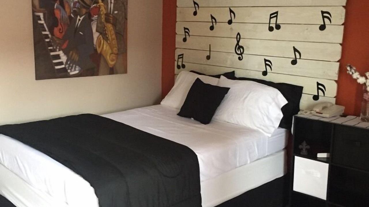 Photo of Bedroom in Pascagoula
