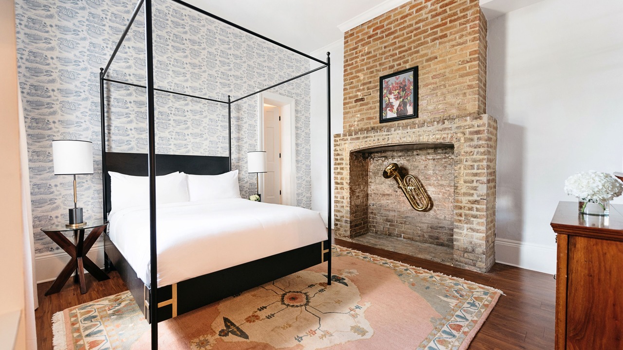 Photo of Bedroom in Lower Garden District