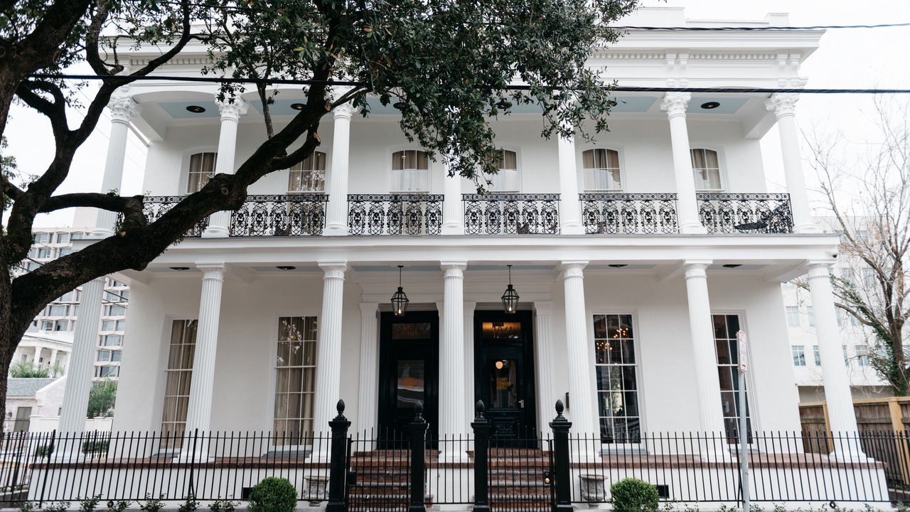 Photo of Buildings in Lower Garden District