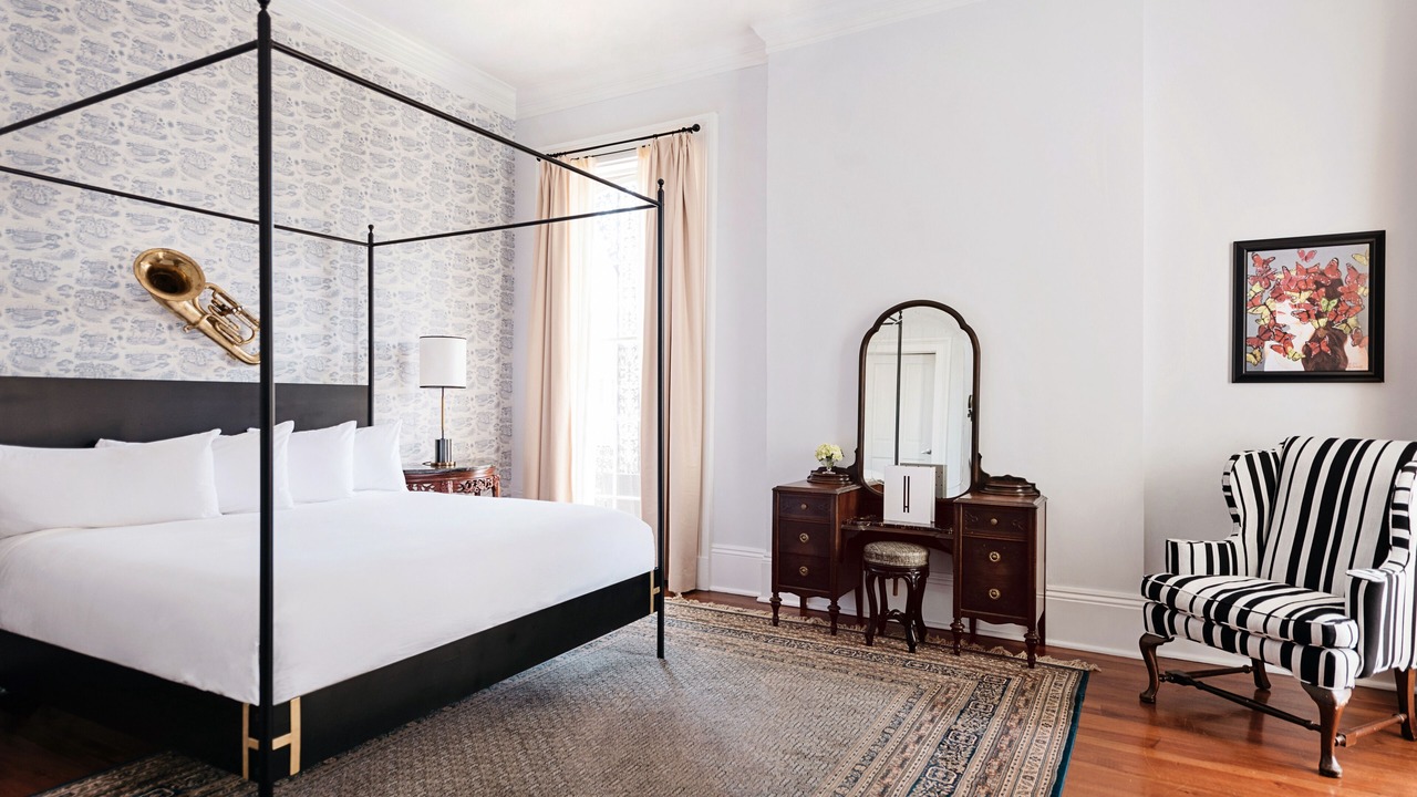 Photo of Bedroom in Lower Garden District