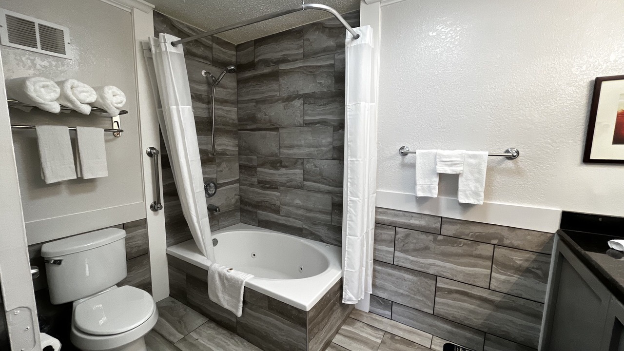 Photo of Bedroom in Brent