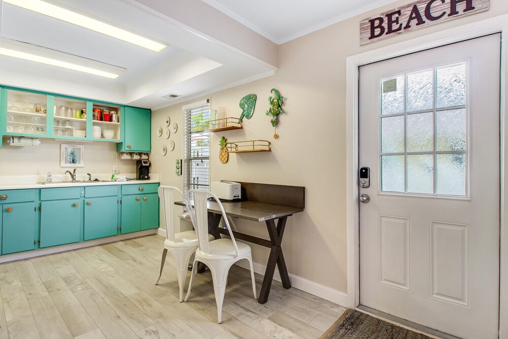 Photo of Bedroom in Holmes Beach